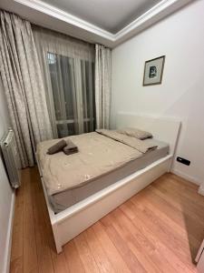 Bonnies Stylsih 2BR Home near the Palace