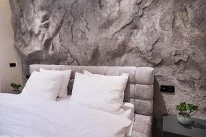 Skyview Luxury Retreat - Valentino Home Xcity Tower