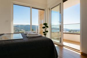 Villa Patrick With Sea View