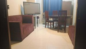 RnR Suites
