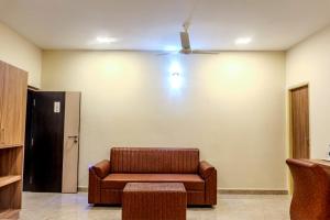 Hotel M S Chola