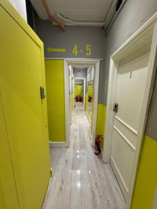 Studios near Oxford street