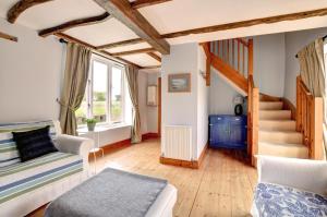 2 Bed in Field Dalling oc-1643