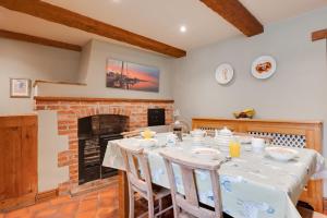 4 Bed in Wells-next-the-Sea oc-2045