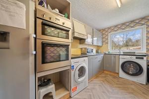 mySTAYINN Strathblane 7 Bedroom Full House - Inverness