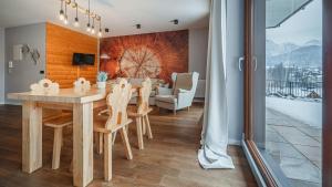 Szymaszkowa 3, Sun & Snow