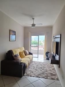 Amplo Apartamento com Piscina em Ubatuba Itaguá