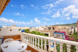 ATICO CON TERRAZA EN EL CENTRO Albert Villas