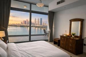 Sea View Holiday Apartment W Private Beach Access