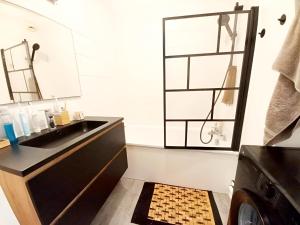 Epsilon 6 pers Refait neuf Tram Free Parking