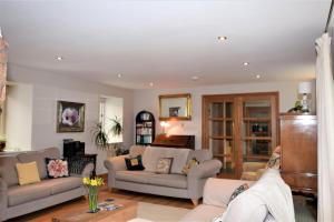 4 Bed in Lynton oc-stably
