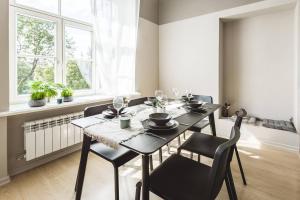 Families & Large Groups | 5-Bedroom | 10 Guests