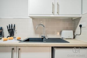 Guest Stays - Bridge Street Studio 1