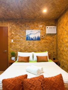 Native Nipa Hut by Sirem Beach Resort