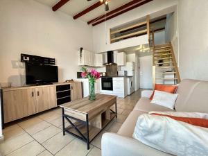 Appartement Studio Mezzanine 45m2 environ 4 personnes CT120-1070