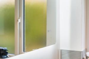 #107 - Peaceful and Perfect Rugby Home- 10 mins to Rugby Visitor Centre - Sleeps 5 - "Perfect for contractors and families - free parking"