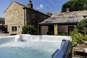 Bridge House Hot Tub Retreat - Kettlewell