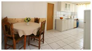 Apartments and Room Janja
