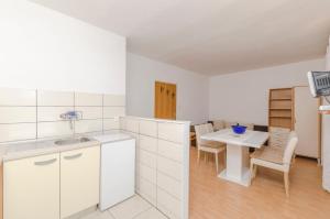Apartments and Room Janja