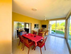 CASA CIEN Wine stay-Estancia de Cafayate