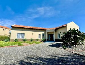 CASA CIEN Wine stay-Estancia de Cafayate