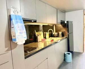 Ngô Đồng - Lâm Viên