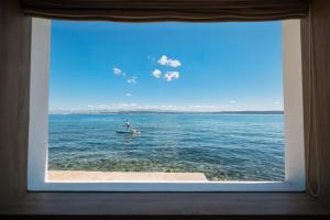 Apartments Beachfront Pebble