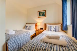 2 Bed in Padstow oc-p00390
