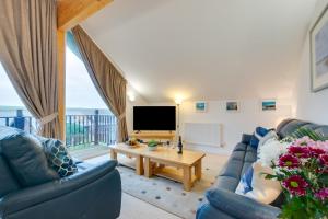 4 Bed in St Columb oc-p00433