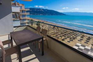 IDeal Sea View Apartment