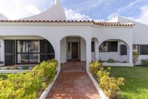 #350 Retiro do Abade by Home Holidays