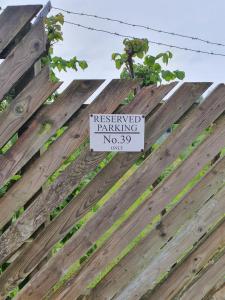 Chic 2 BDR Flat in Chester