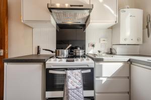 2 Bed in Swanage oc-wy356