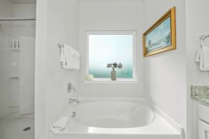 The Bay Shack 4BR MIL Suite Port St Joe