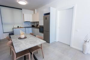 IDeal Sea View Apartment