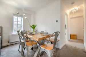 3 Bed in Padstow oc-c28137