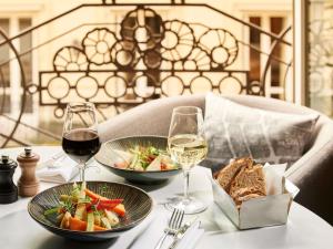 Sofitel Paris Arc De Triomphe