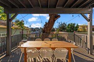 The Treehouse by Coastline Vacation Rentals