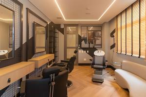 Próx Metrô Paraíso e Paulista | Piscina Aquecida