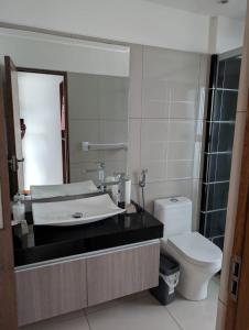 Bright, Modern & Spacious 1 Bedroom Apartment