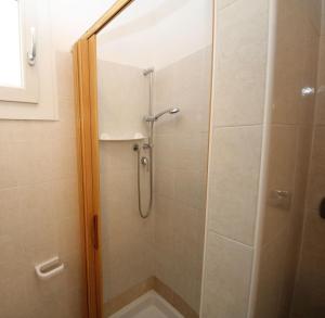 Cozy apartment near beach