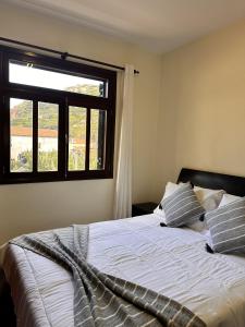 Santa Barbara House by Zest&Guest