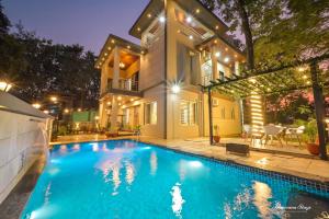 5BHK - Costa Fortune By TropicanaStays