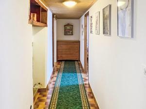 Apartment Les Grangettes by Interhome