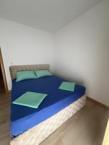 Apartments Lavaran Vir