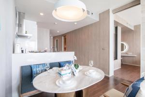 White Sands Beach-Beach Access-2BR-Luxury Stay