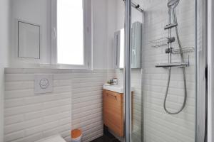 Studio Cozy - by So Homy, - 1 Bed Room 2 People