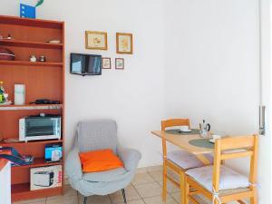 Apartment Euroville-2 by Interhome