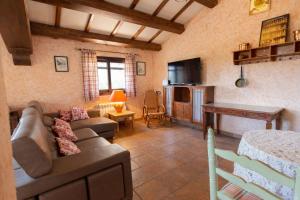 Catalunya Casas Peaceful Perfection , only 30km from Barcelona!