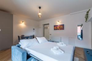 AureaLiving - Trastevere Suite with Rooftop & Gym, Your place in Rome